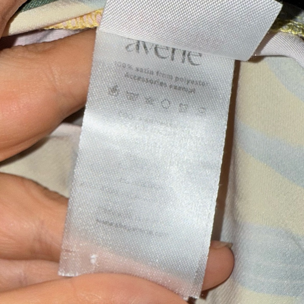 Averie Floral Pajama Set with Green Trim - Medium - Picture 8 of 8